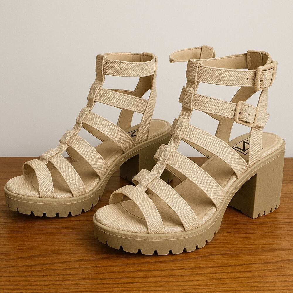 Dirty Laundry Size 10M Canvas Block Heels Rubber Sole Comfort